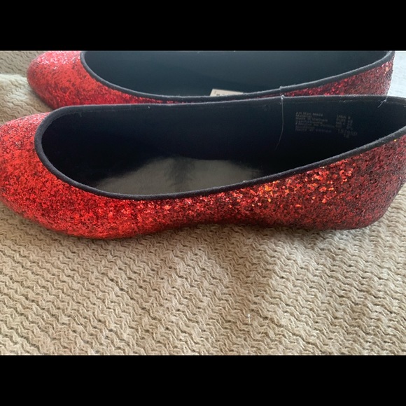 Dorothy shoes - Picture 2 of 2